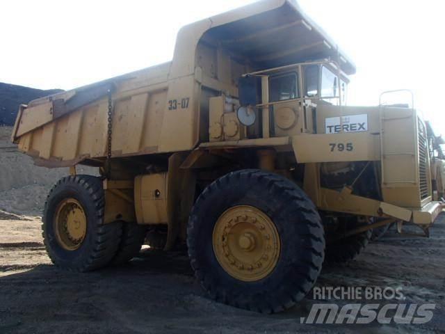 Terex 3307 鉸接式起吊車