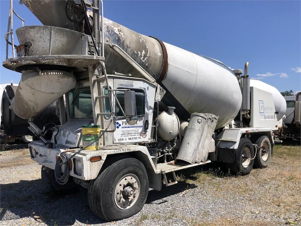 Terex FDB6000 混凝土車