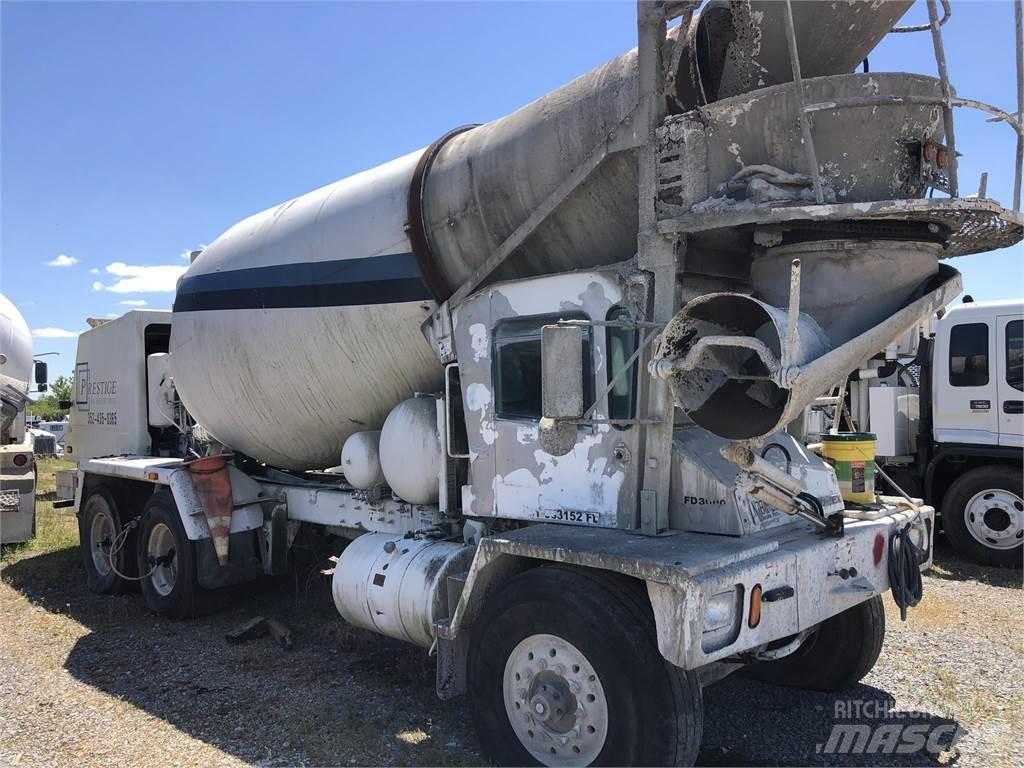 Terex FDB6000 混凝土車