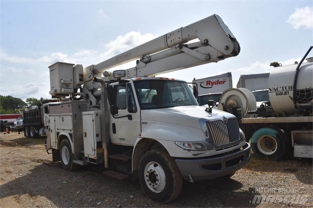 Terex HR46 卡車裝載高空作業車