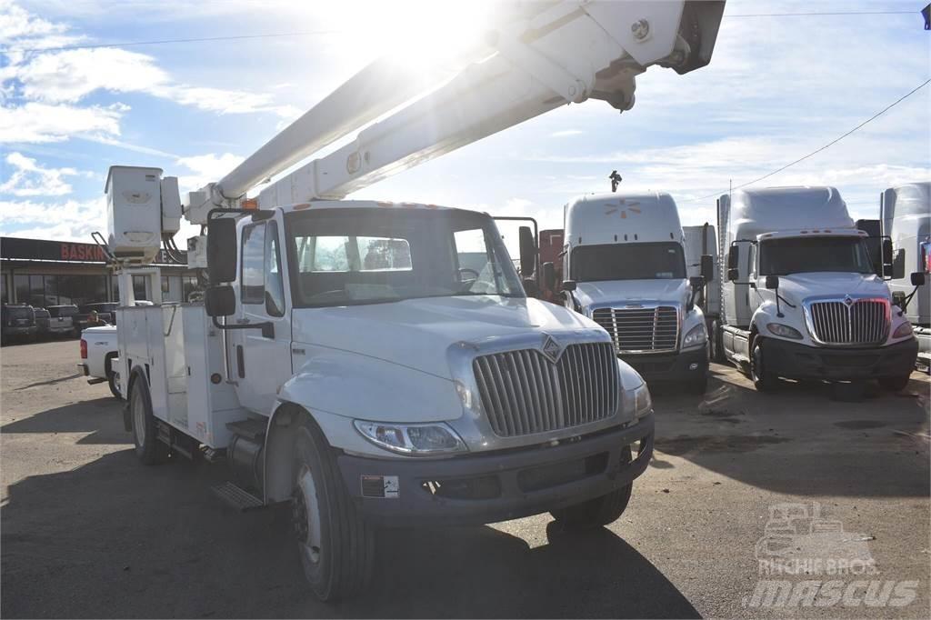 Terex HR5TC-55 卡車裝載高空作業車