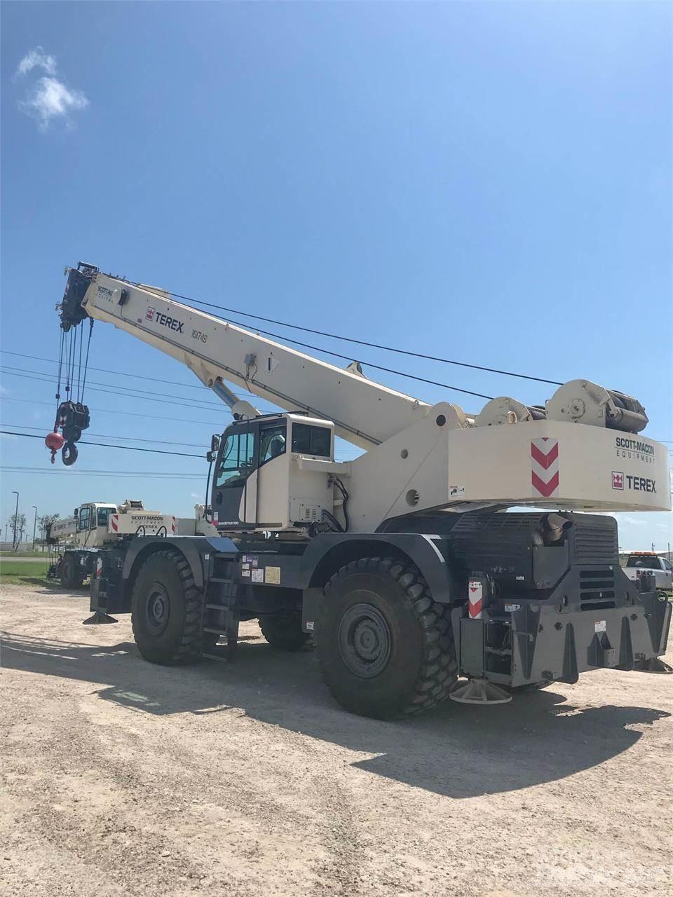 Terex QUADSTAR 1100 越野起重機