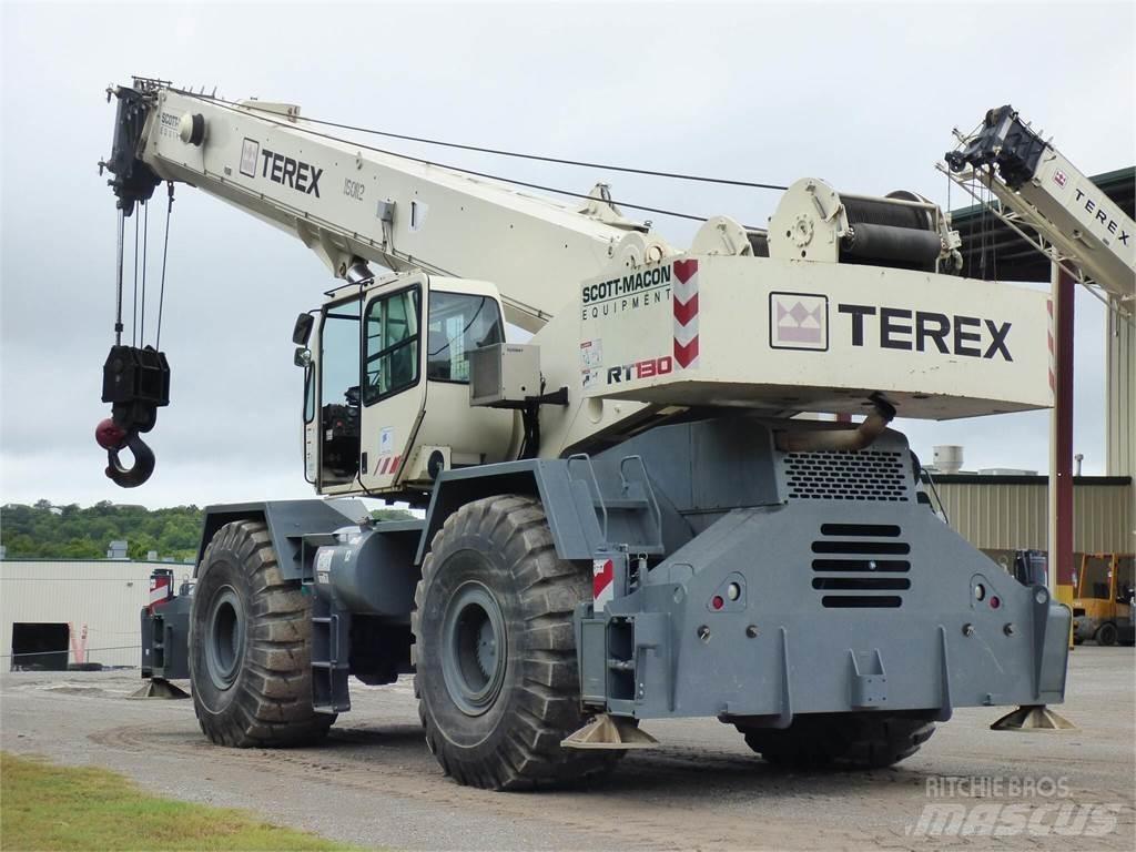 Terex RT130 越野起重機