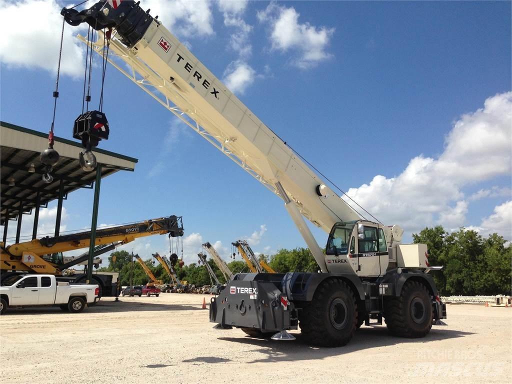 Terex RT670-1 越野起重機