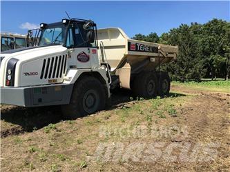 Terex TA300 鉸接式起吊車