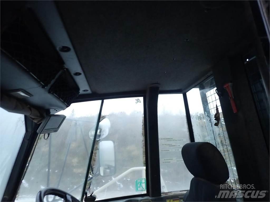 Terex TA400 鉸接式起吊車