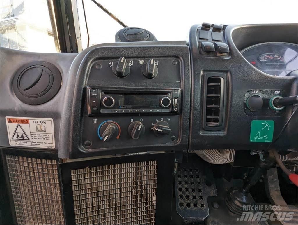 Terex TA400 鉸接式起吊車