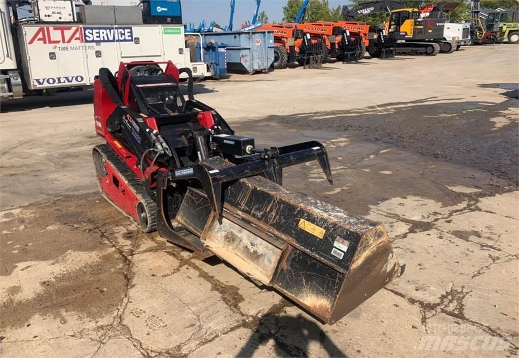 Toro DINGO TX1000W 滑移轉向裝載機