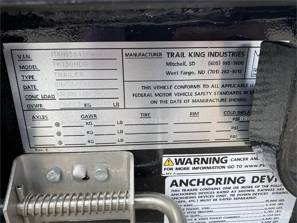 Trail King  地架式半拖車