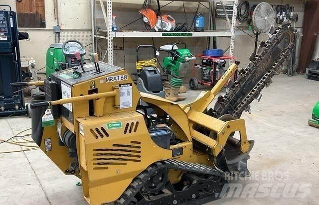 Vermeer RTX250 掘溝機