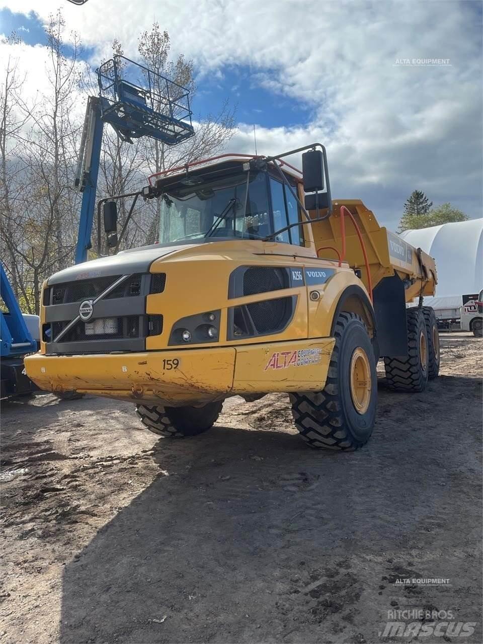 Volvo A25G 鉸接式起吊車