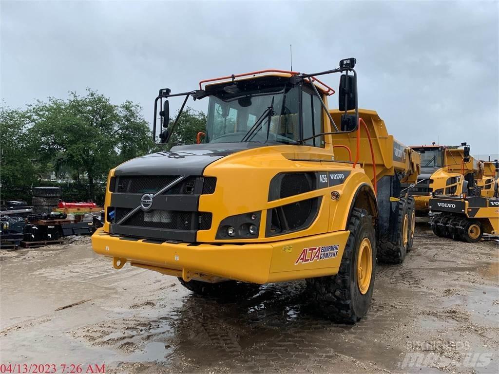 Volvo A25G 鉸接式起吊車
