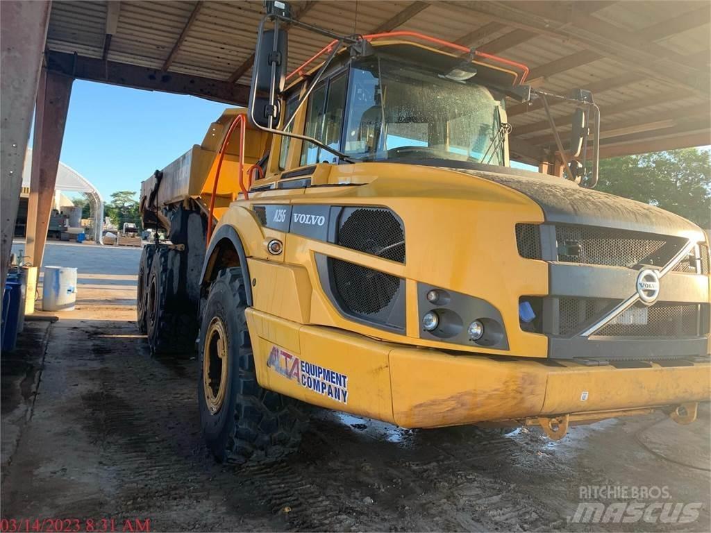 Volvo A25G 鉸接式起吊車