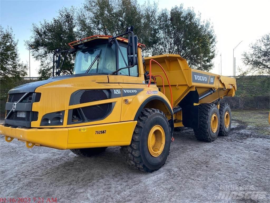 Volvo A25G 鉸接式起吊車