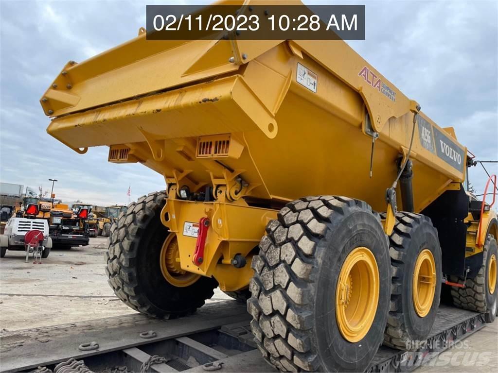 Volvo A25G 鉸接式起吊車