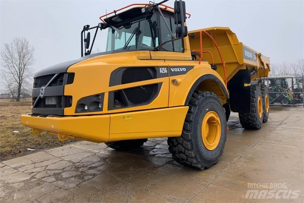 Volvo A25G 鉸接式起吊車