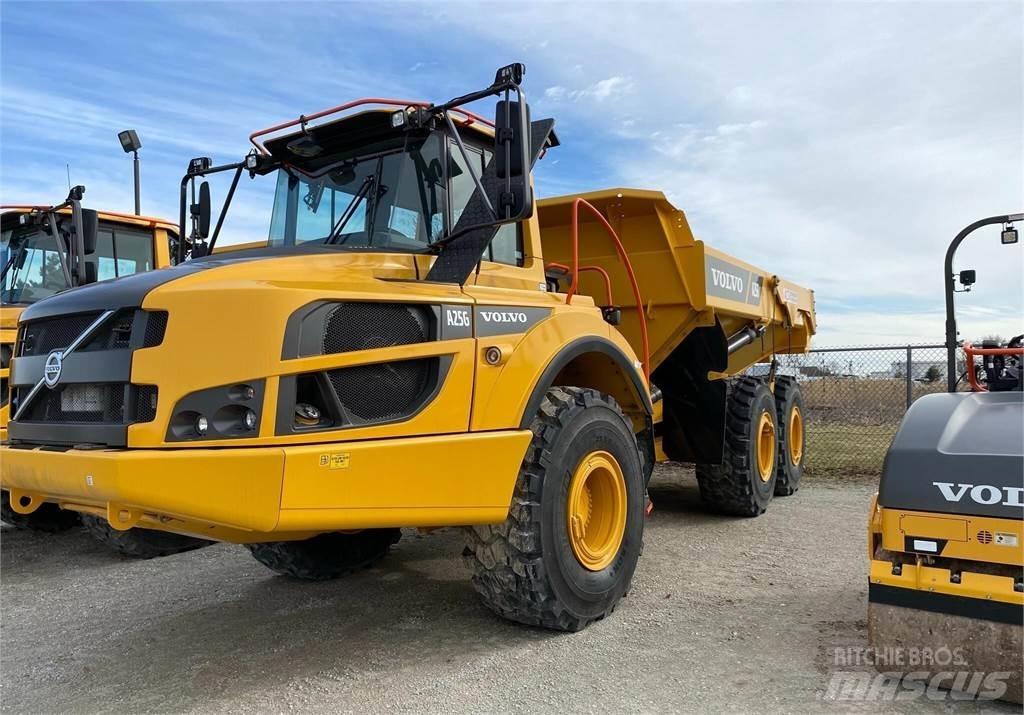 Volvo A25G 鉸接式起吊車