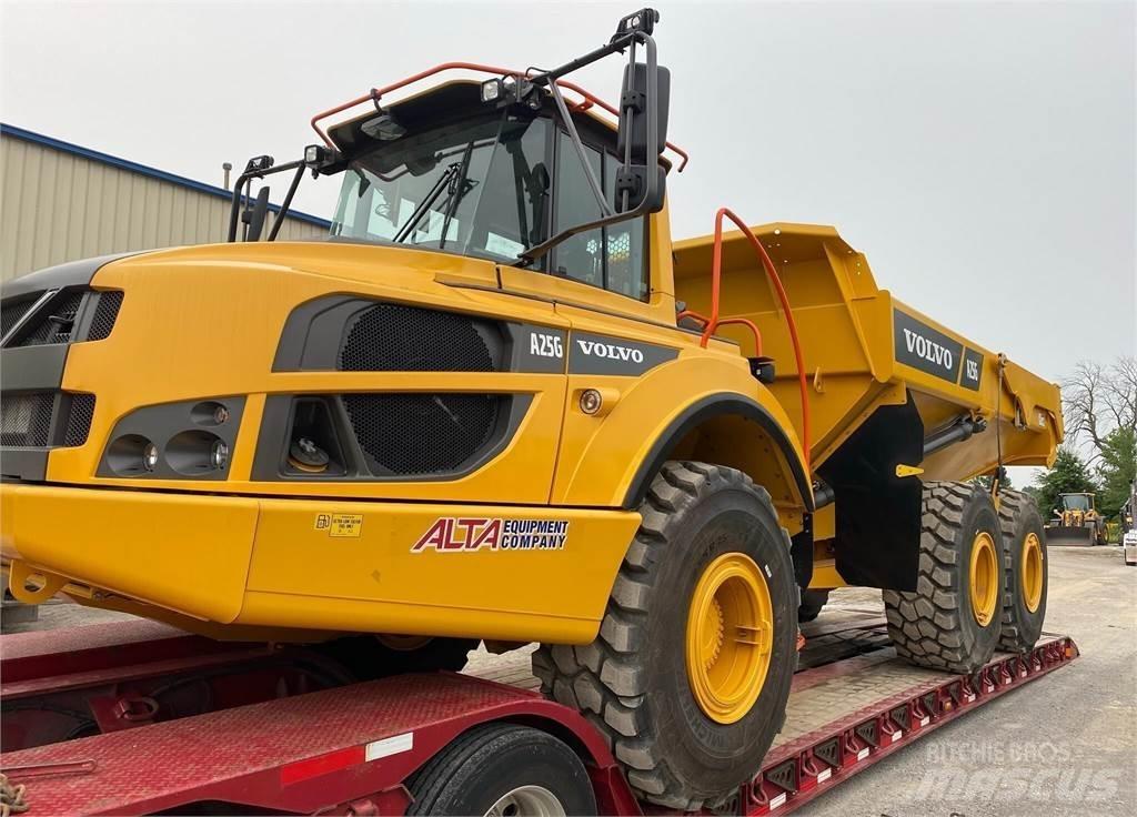 Volvo A25G 鉸接式起吊車