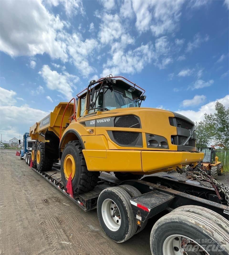 Volvo A25G 鉸接式起吊車