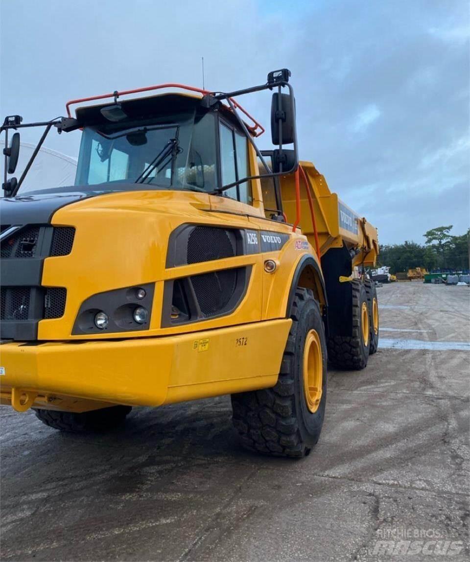 Volvo A25G 鉸接式起吊車