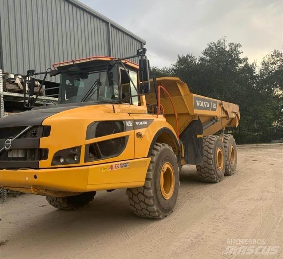 Volvo A25G 鉸接式起吊車