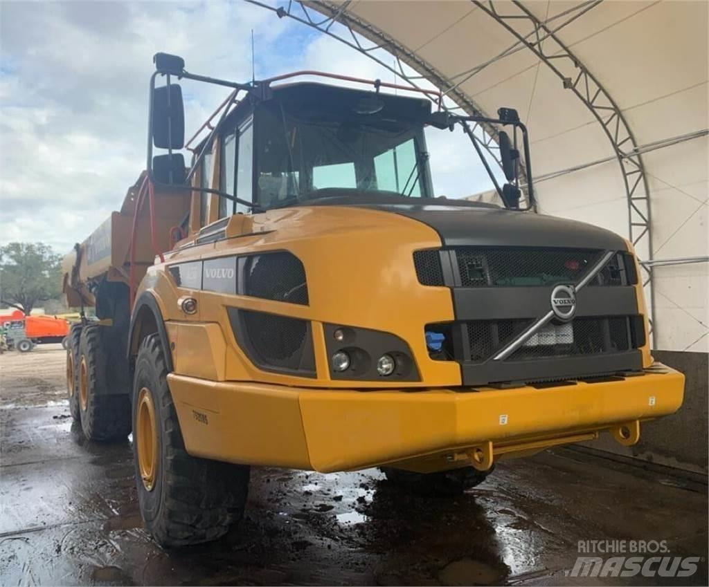 Volvo A25G 鉸接式起吊車