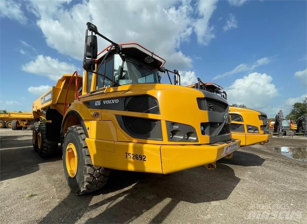 Volvo A25G 鉸接式起吊車