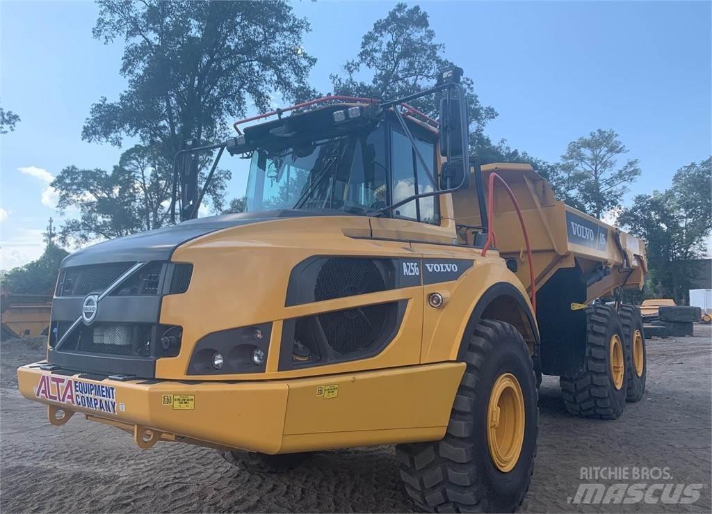Volvo A25G 鉸接式起吊車