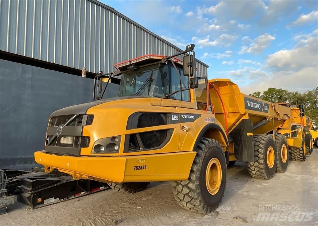Volvo A25G 鉸接式起吊車