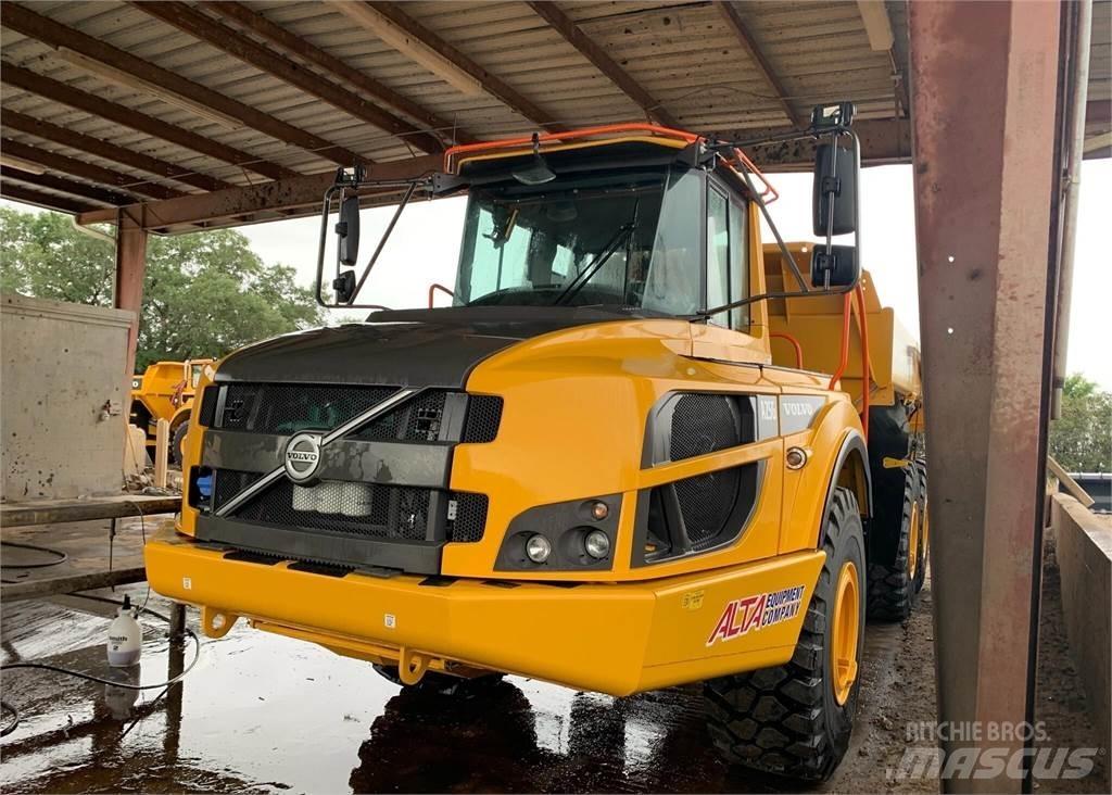 Volvo A25G 鉸接式起吊車