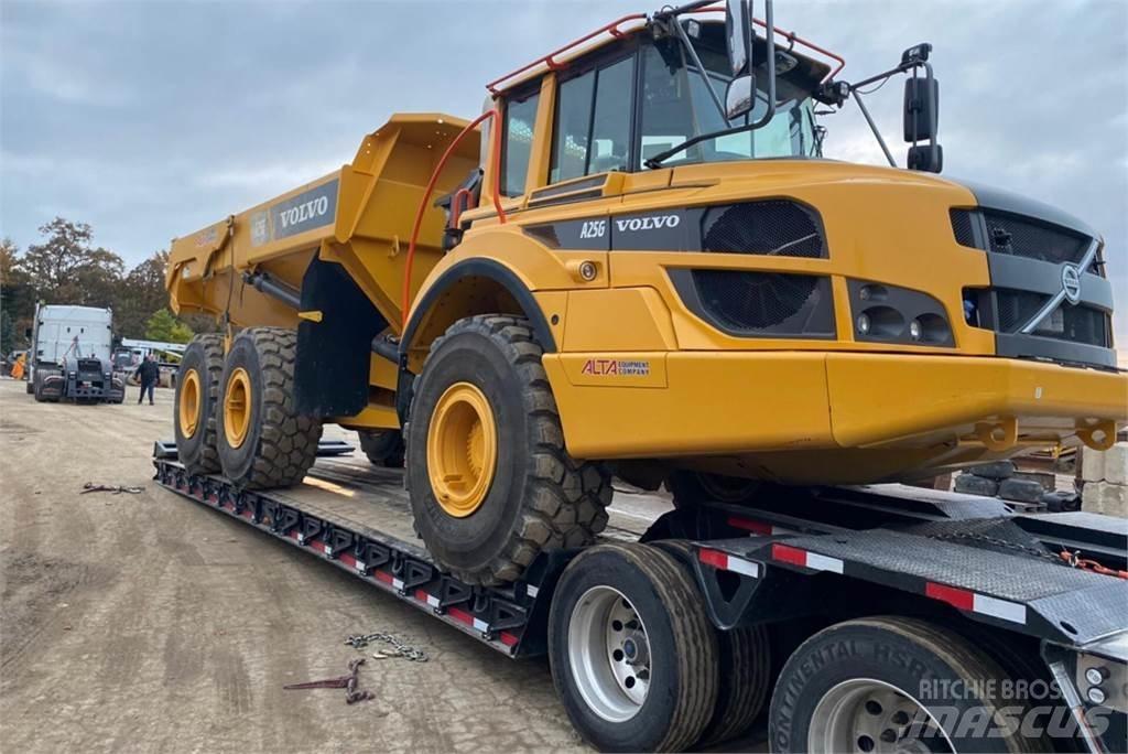 Volvo A25G 鉸接式起吊車