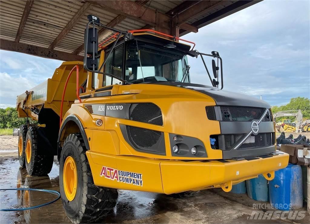 Volvo A25G 鉸接式起吊車