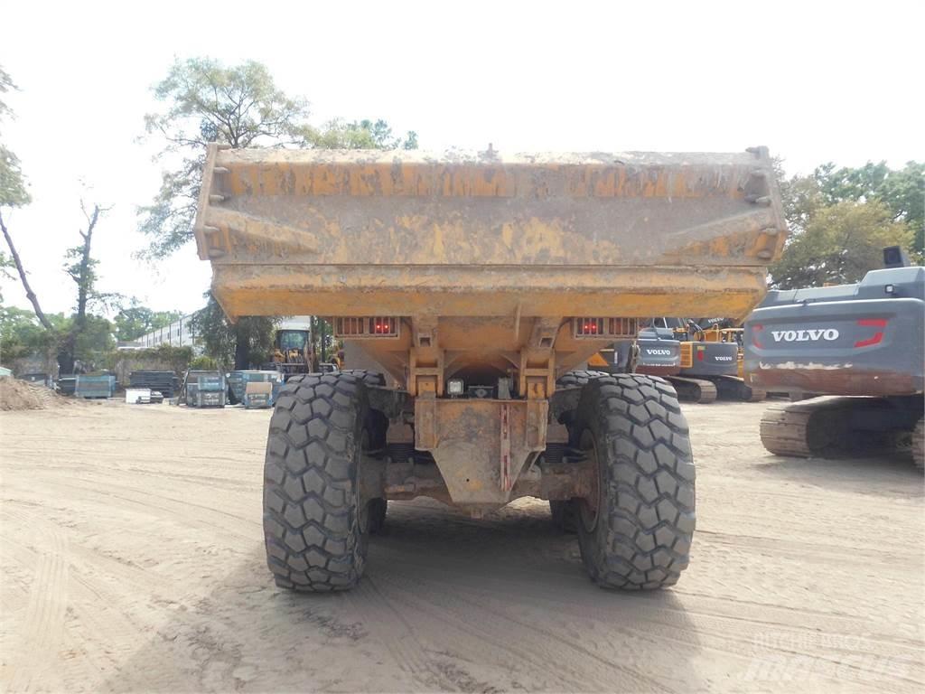 Volvo A30G 鉸接式起吊車