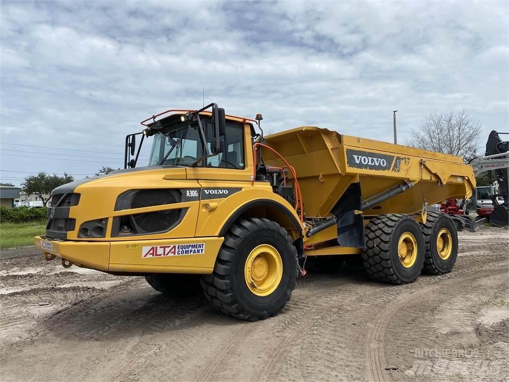 Volvo A30G 鉸接式起吊車