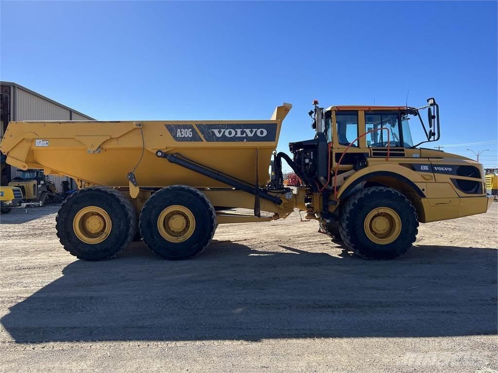 Volvo A30G 鉸接式起吊車
