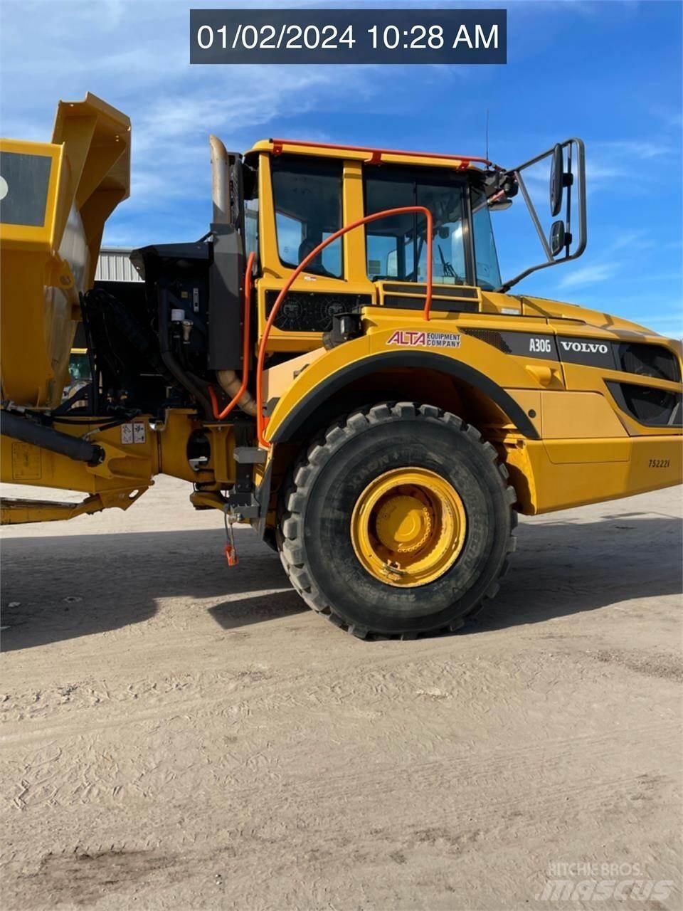 Volvo A30G 鉸接式起吊車