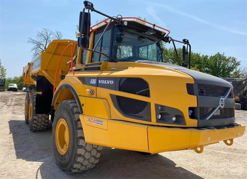 Volvo A30G 鉸接式起吊車