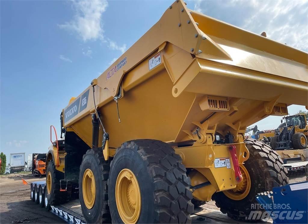 Volvo A30G 鉸接式起吊車