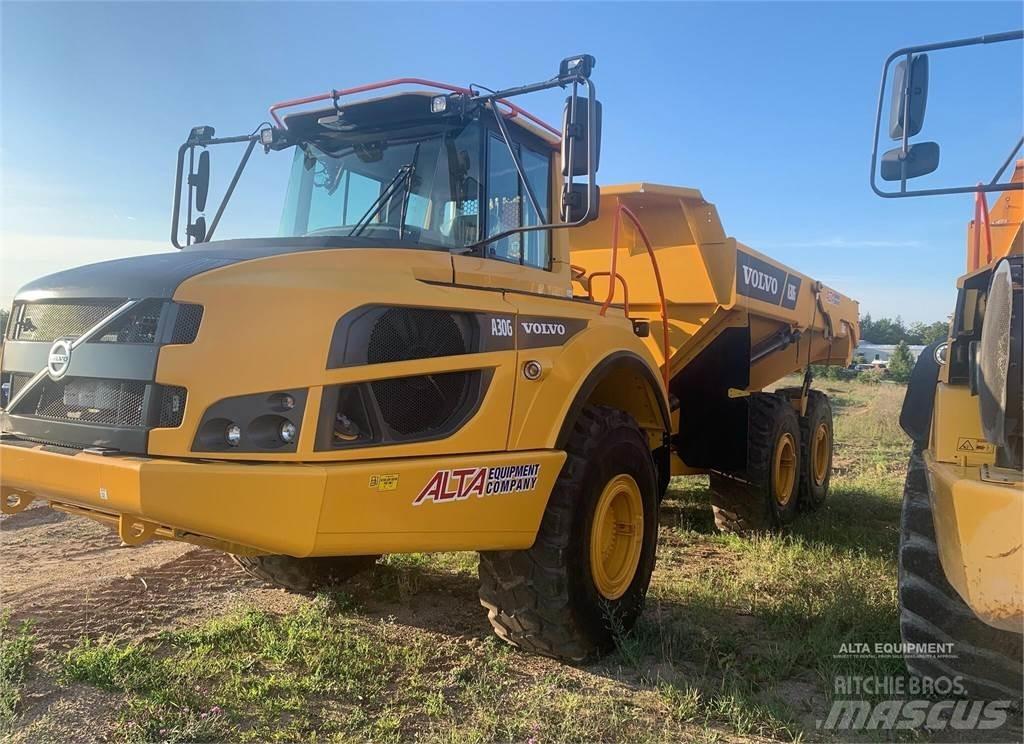 Volvo A30G 鉸接式起吊車