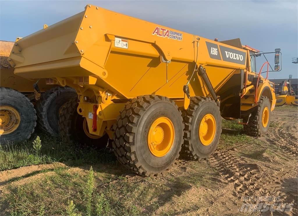 Volvo A30G 鉸接式起吊車