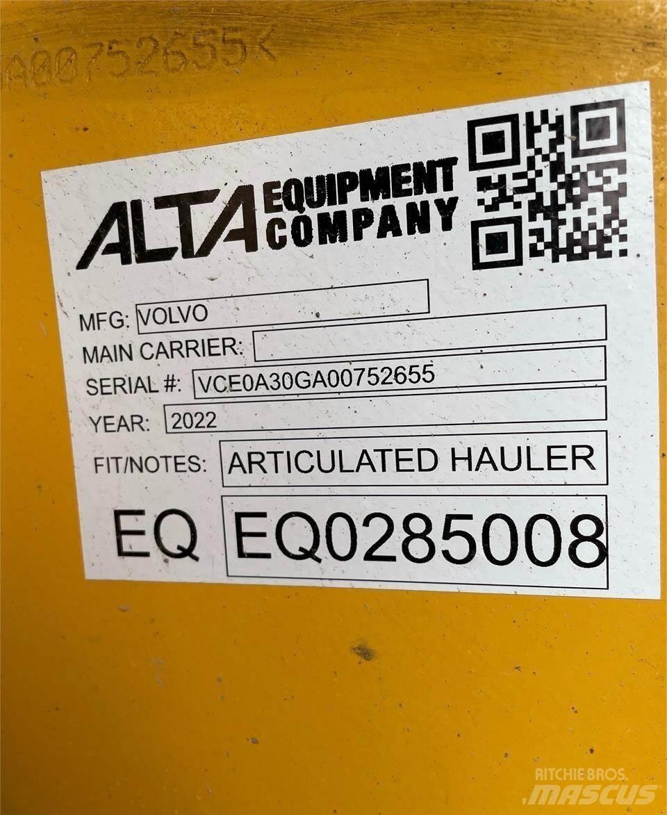 Volvo A30G 鉸接式起吊車