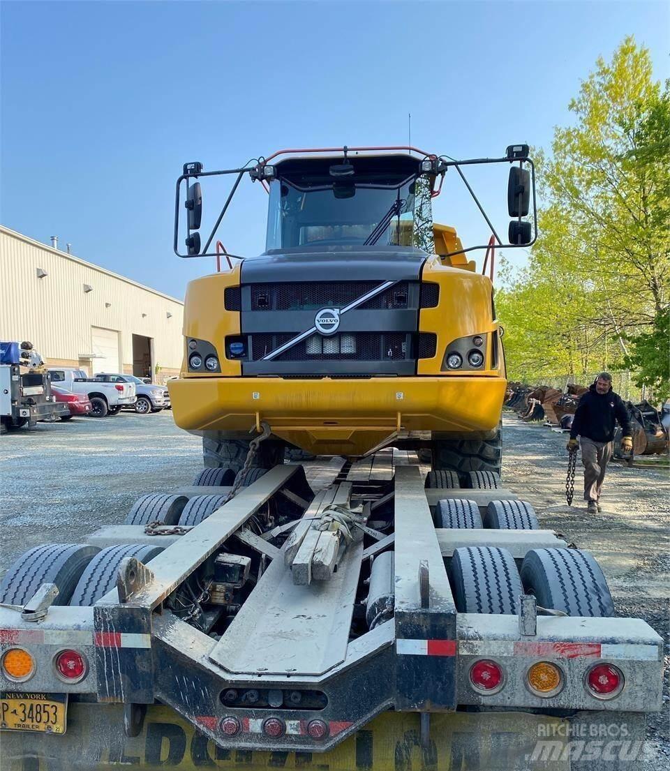 Volvo A30G 鉸接式起吊車