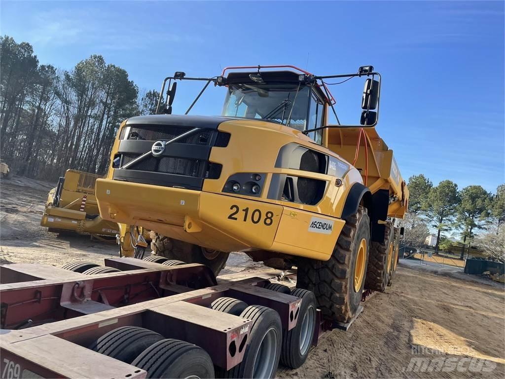 Volvo A40G 鉸接式起吊車