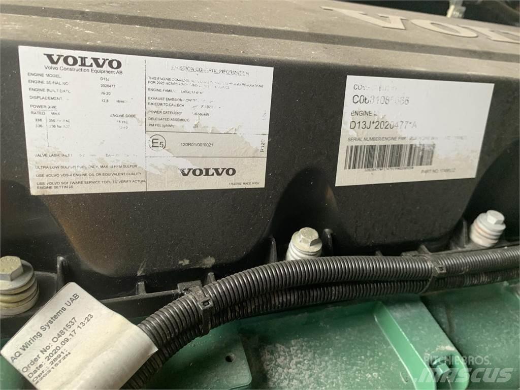 Volvo A40G 鉸接式起吊車