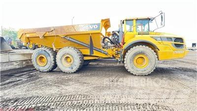 Volvo A40G 鉸接式起吊車