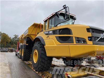 Volvo A40G 鉸接式起吊車
