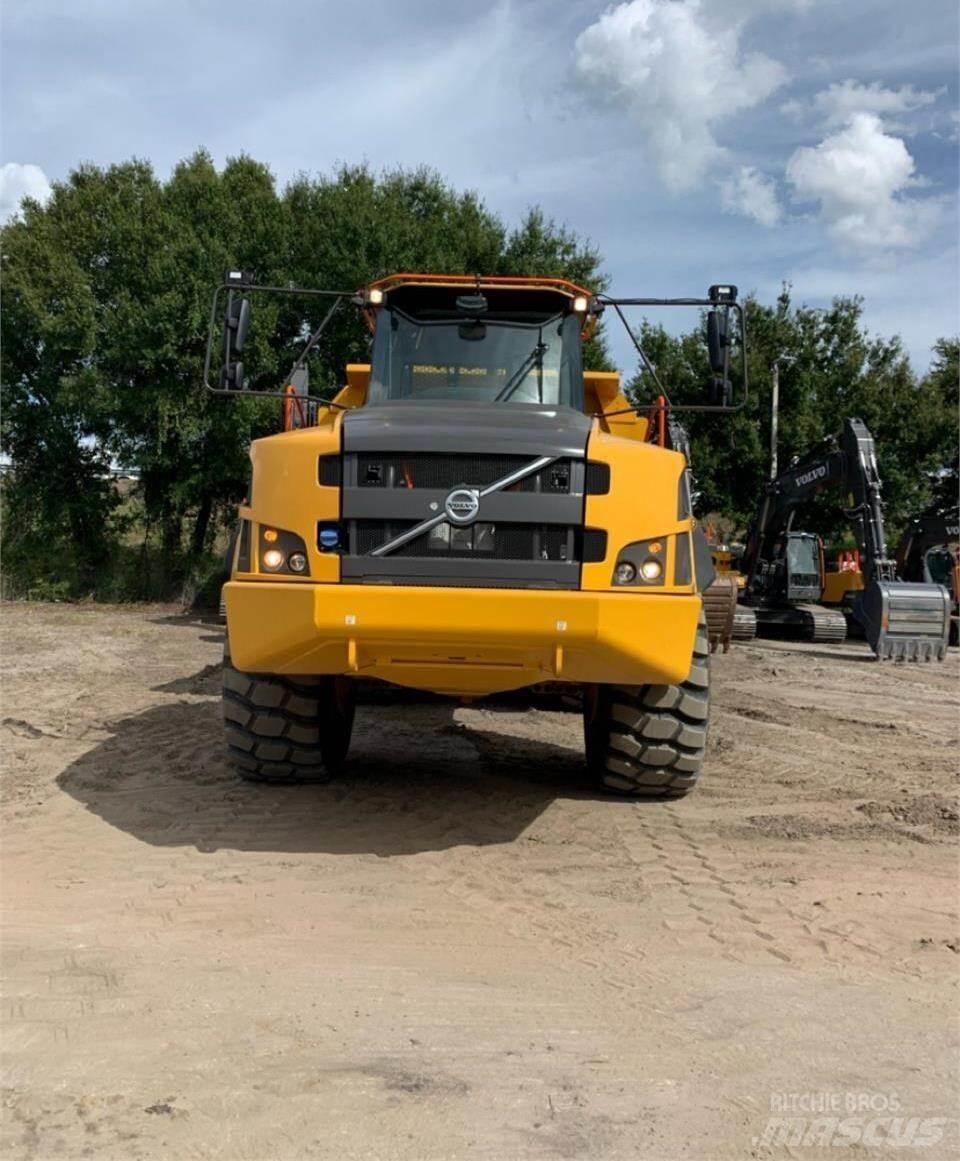 Volvo A40G 鉸接式起吊車