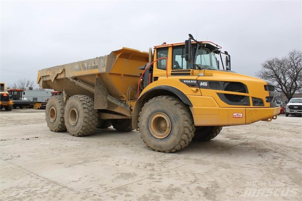 Volvo A45G 鉸接式起吊車
