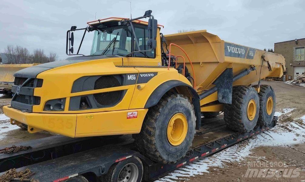 Volvo A45G 鉸接式起吊車