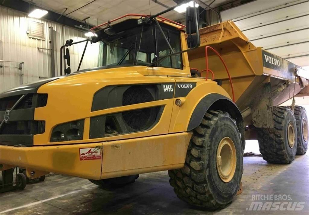 Volvo A45G 鉸接式起吊車